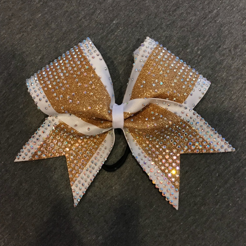 Cheer Bow